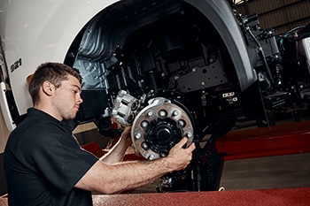Truck Care: Check these 6 maintenance tips on your Hino to keep it running smoothly Image