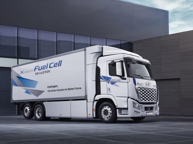 Xcient fuel cell truck