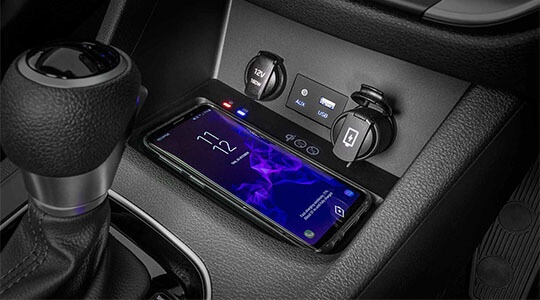 Wireless inductive charger.