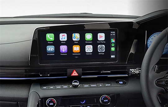 10.25” touchscreen<sup>[P4]</sup> with Apple CarPlay<sup>TM[P1]</sup> and Android<sup>TM[P2]</sup> Auto.
