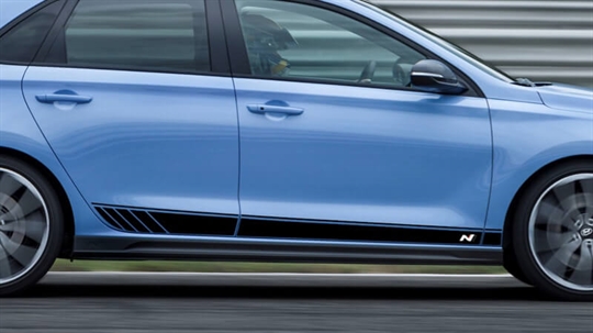 i30 Lower door decal - gloss black N logo.