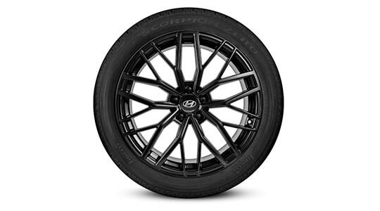 20inch Busan Gloss black Alloy Wheel, Pirelli Tyre and TPMS package.