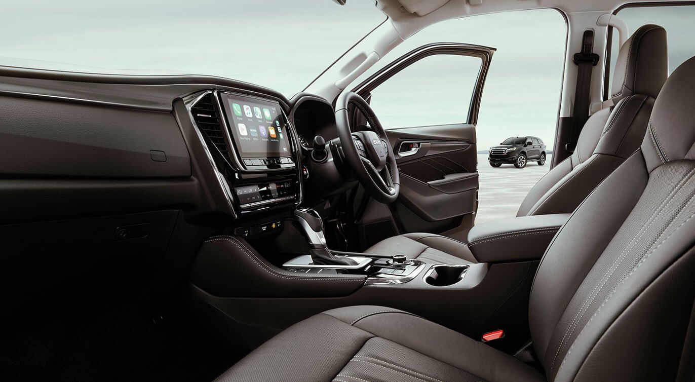 MU-X interior