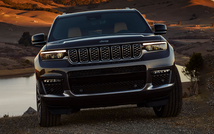 Classically Designed Front Design