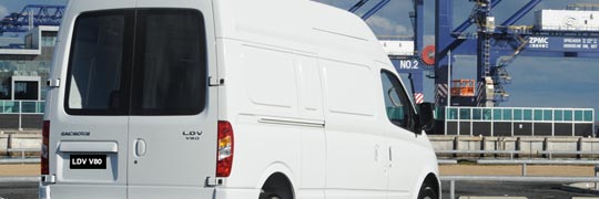 Bedggoods LDV V80 Exterior