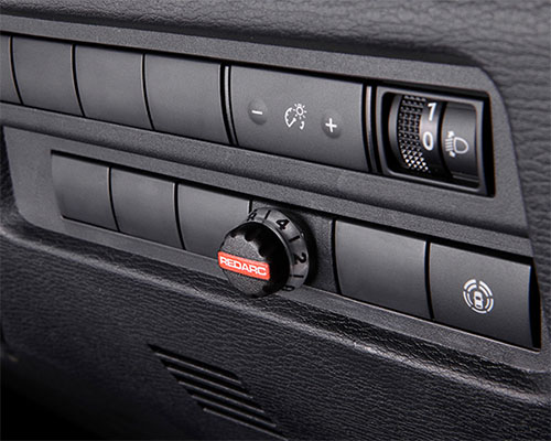 Pull Out Cargo Blind