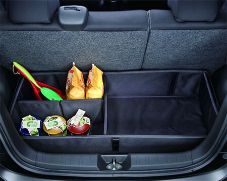 Luggage partition box