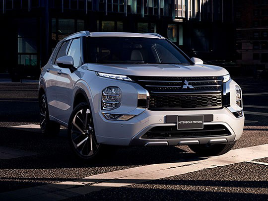 Space, style and intelligence run in the family