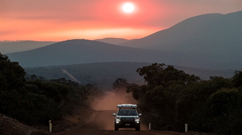 Toyota LandCruiser 200 from Tumut Toyota