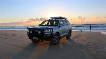 Toyota LandCruiser 200 from Tumut Toyota