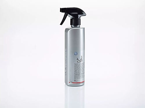 Carpet and upholstery cleaner